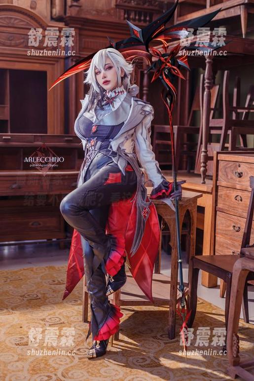 最新独家：Byoru的少女写真——还在纠结要不要减肥？看这图就决定放弃吧！