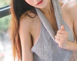 GIRLT果团网 - 美图&美足:little贝壳喵的绝美提醒,别只看脸!