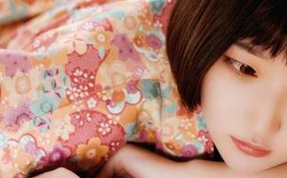 GIRLT果团网 - 周妍希的毛衣：穿上就免费升级成“毛衣女神”！