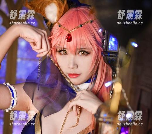 “追求卓越的女孩都在这儿！”好吧，是KaYa萱的免费美图，别太期待！