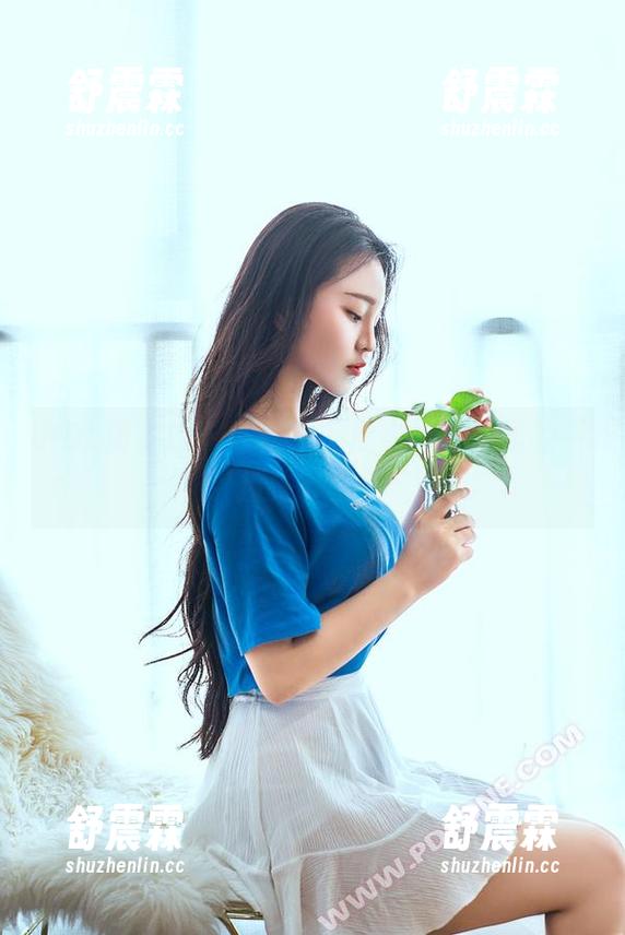 PDL潘多拉 - 陈雅漫的皮衣：图库里的‘叛逆’女王