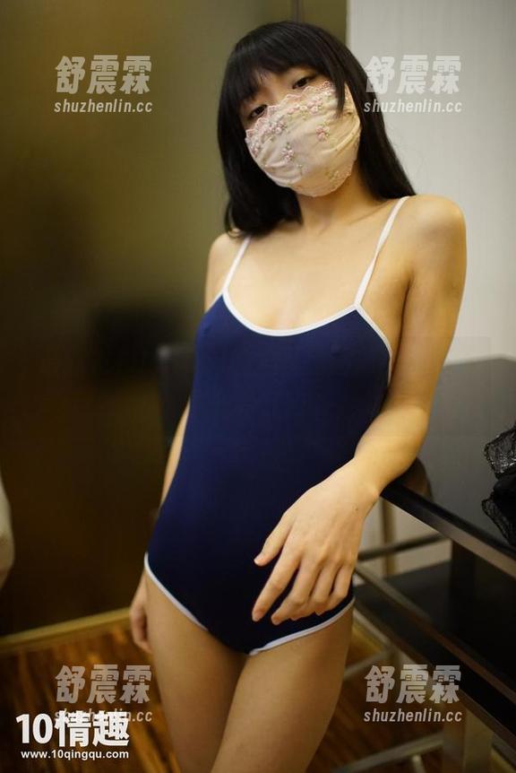 ROSI口罩 最新发布!ROSI的黑丝袜图册,保证让你多看几眼。
