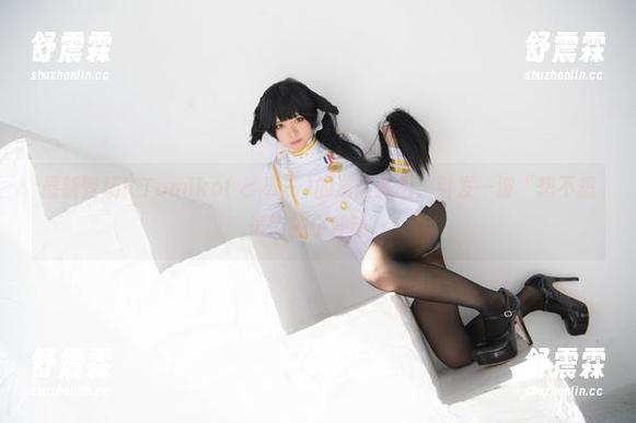 最新登场！Tomiko(とみこ)的浴缸美图，引发一波“想不想试”的小冲动。