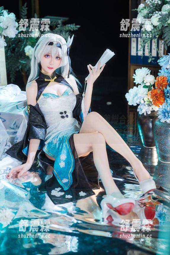 本周更新：Tomoyo酱的美脚合集，不在网盘跑步的可别后悔哦！
