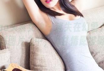 TouTiao头条女神 - 迷失在幻雪儿的短裙福利图片之中，心甘情愿被吸引
