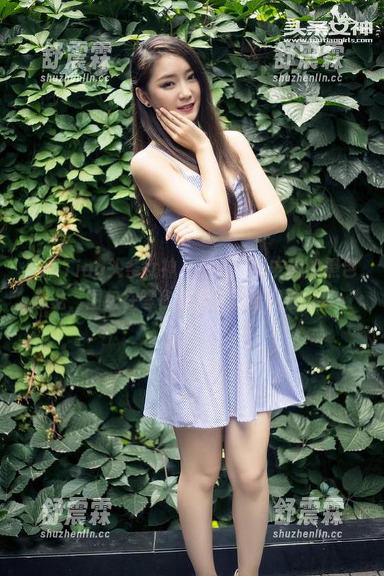 TouTiao头条女神-樊安妮 TouTiao头条女神 - 看吧,樊安妮的黑色探戈,图包在等你来欣赏这份优雅伪装。