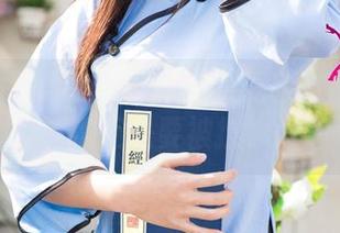 UGirls尤果网 - 徐梓伊的粉色私房图集：是要撩还是要被撩，发愁