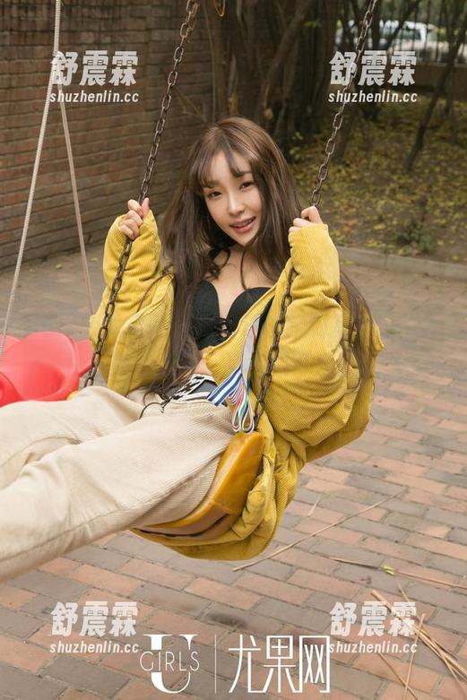 UGirls尤果网 - 谭睿琪在定制写真中，天使的“坏”其实很可爱。