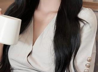 Xiuren秀人网 - 这位梦心玥的女仆图册,高定义占据你的眼球了吧!