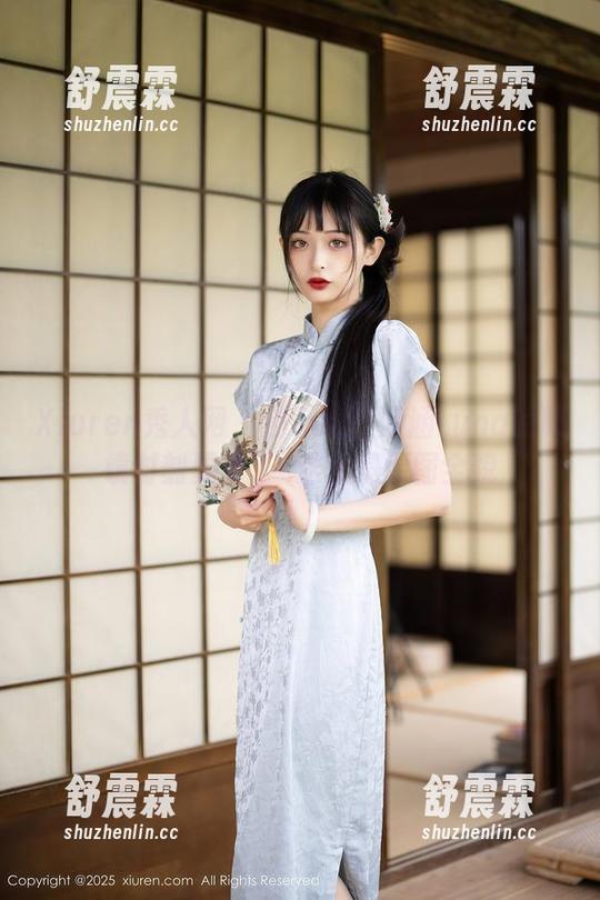 Xiuren秀人网 - 别眨眼！涵涵Luna的眼镜时刻要来了–这里是原图全貌