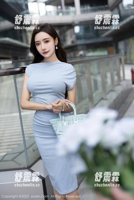 Xiuren秀人网 - 白兔西希和皮衣的事儿，私拍原图让我忍不住想多看几眼。