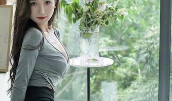 Xiuren秀人网 - 好吧，谢小蒽和她的泳池作品，你还想干啥呢，水温合适吗？