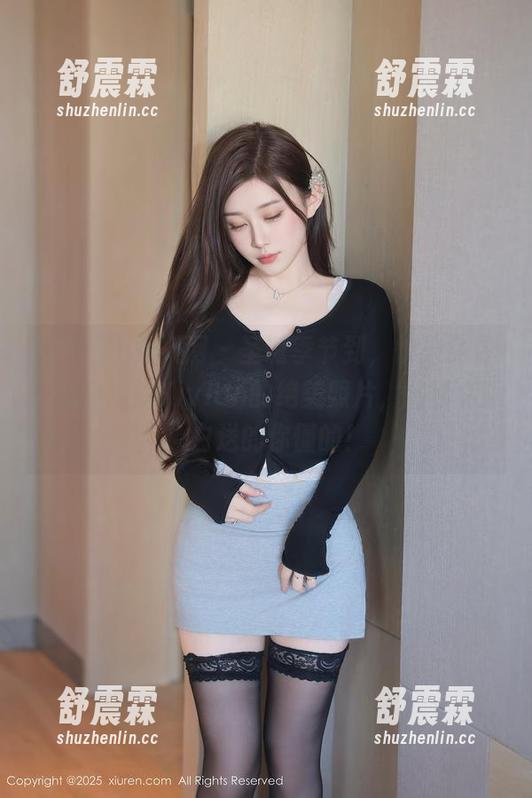 Xiuren秀人网-金幼汐Vivian Xiuren秀人网 - 圣诞季节到,快来免费获取金幼汐Vivian的绝美照片,名额有限,白送的你懂的!