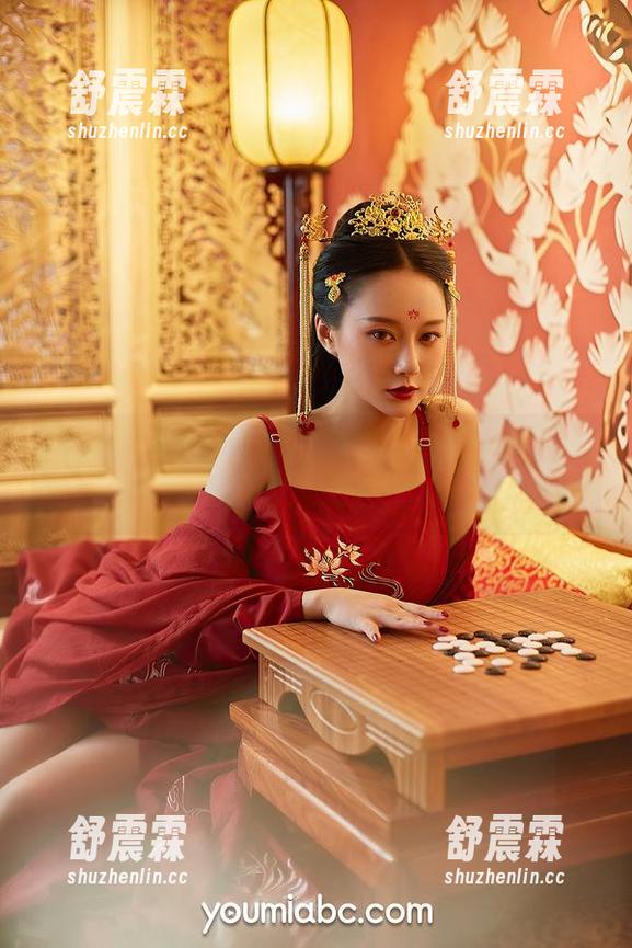 YouMi尤蜜荟-曦宝儿 YouMi尤蜜荟 - 曦宝儿和她的体操服:图包就像一曲无声的运动旋律,妙不可言…