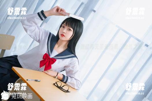 “lovely呆玄”的悠然探戈，瑜伽提亮无圣光图集，意外之美。