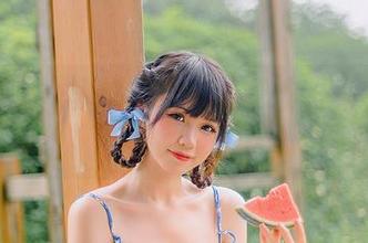 Miko酱的写真:当护士变成无敌透视的“透明人”!