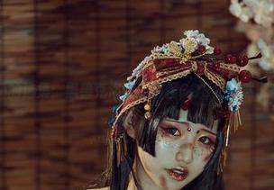 一笑芳香沁的选集:黑兽克洛伊的搞怪COS,竟然也有这一面!