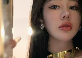 微密圈 - 不爱笑的赛琳的全套死库水：我是不是已经不值一提了？