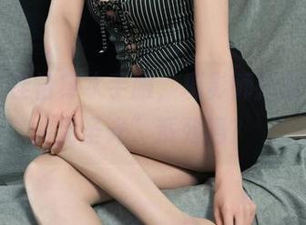 丽柜 - 佳怡穿水手服，摄影师拍的都是“无圣光”系列吗？