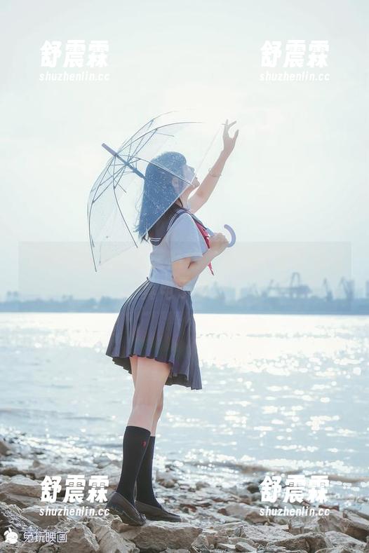 兔玩映画里的碧蓝航线，梦游高雄獒的写真电子梦。