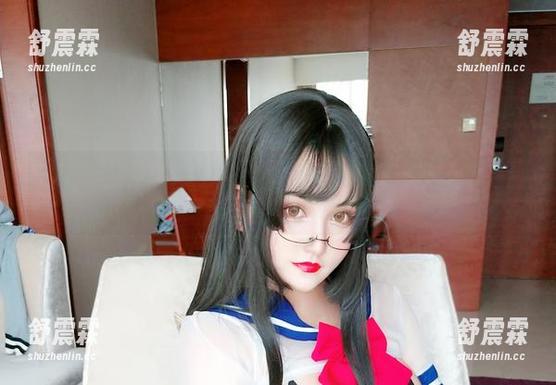图片带着夏鸽鸽不想起床的气息，天使的光环？恐怕也只能容忍偶尔的一点点弥散。