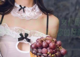 头条女神 - 掉进杨曼妮的小女仆厉害的吃货世界，免费作品承包你的好奇心