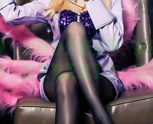 头条女神 - 琳琳办公室美图,我觉得这里真不一定只有正经工作,嘿嘿…