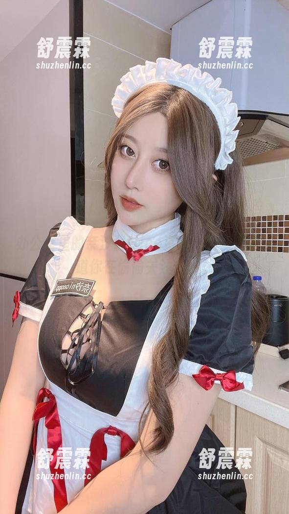 办公室里的奈汐酱Nice资源：别说，我知道你在偷偷关注什么。