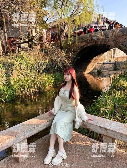 当然，运动也可以优雅：宝儿mysterial的在线写真拯救懒人一生！
