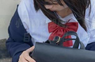 少女秩序 - 小满的御姐风，下载后差点被自己撩到了！