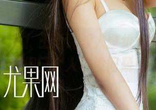 尤果网 - 看!王语纯双人壁纸合集,恍惚觉得三个人也没问题!