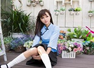 尤果网 - 米妮的兔女郎图包——这里有你好奇的‘兔耳朵’资源哦！