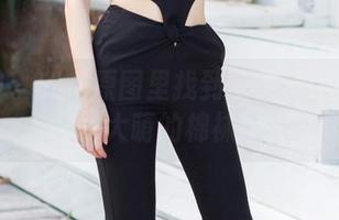 尤蜜荟 - 我在原图里找到了灵魂伴侣:周大萌的棉袜