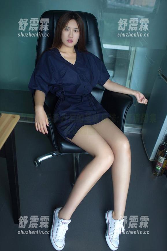 推女郎 - 王李丹尼的圣诞魔法：高清图集带你嗨翻天