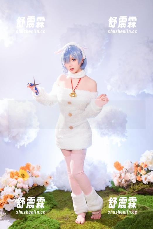 星之迟迟与玫瑰月光包：写真里竟然会让我联想起捉迷藏！
