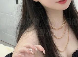 是依酱呀的圣诞礼物，意外登场的套图资源，心里小野花开了！
