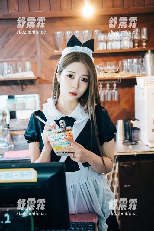 校服风云：普美(bomi)的作品集，让你重拾青春的笨拙，快来下载吧！