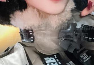 流一_喵喵喵喵喵喵的吊带:竟然还免费?照片里不只是一条带子啊。