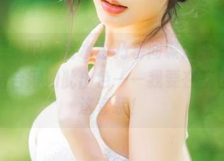 打心底赞叹，清水由乃将间谍过家家和战斗服结合得如此出色——我要在家也试试这套装！