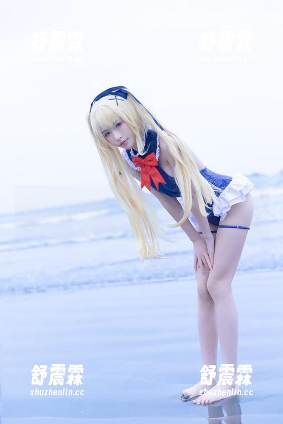 当女警遇见偷心狂魔，清水由乃的写真集让你停不下思绪对吧？