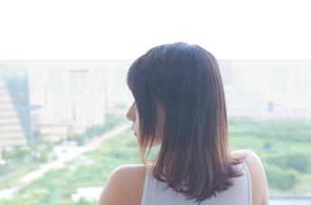 猫九酱比基尼写真,眼前一亮,真让人忘了其他原图
