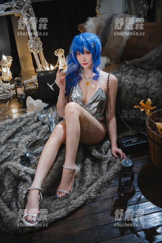 看瓜希酱在线水着图片的时候，总觉得自己也可以再年轻一次。