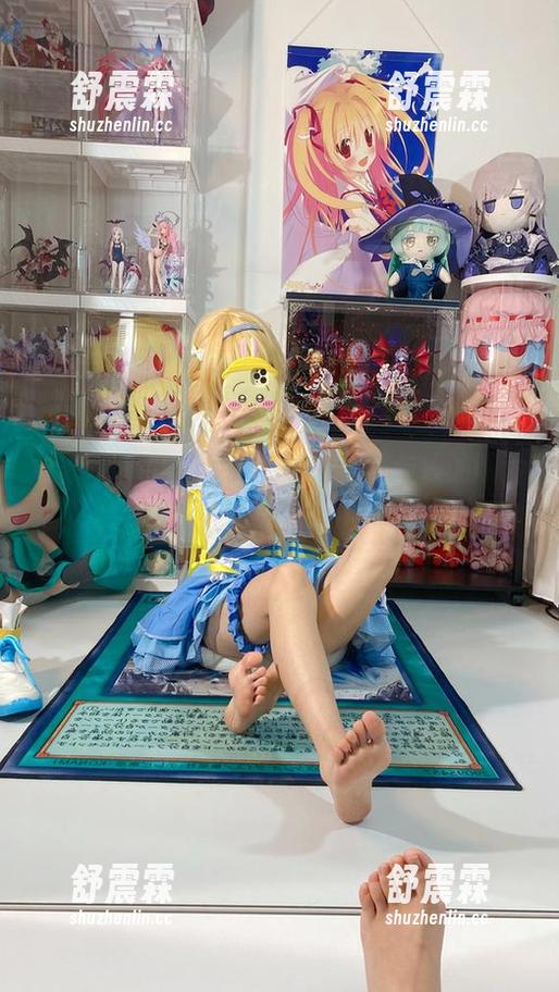 白栎Shirly的性感告白：碧蓝航线的照片合集，合奏一段不知所措的旋律