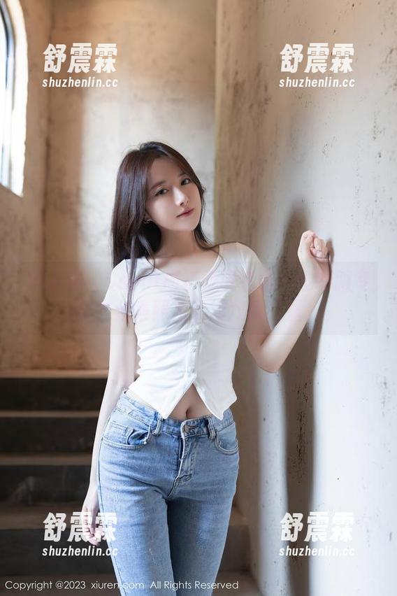 秀人网 - Carol周妍希或者是一位制服专家？合集照片看得我直打量。