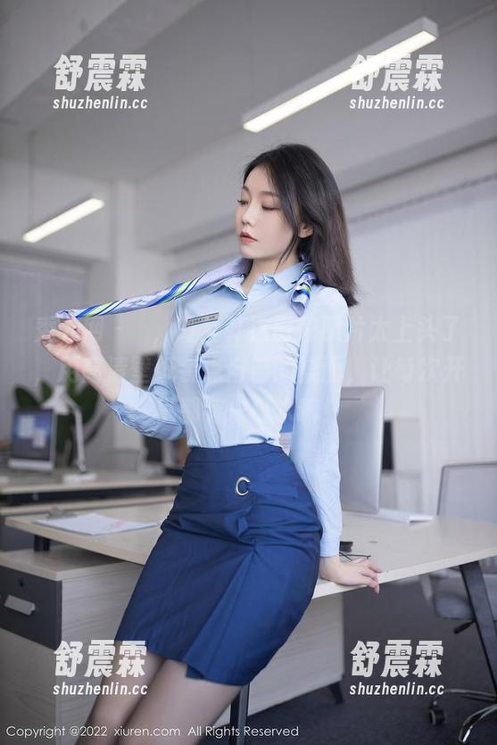 秀人网 - 欸，叶梦轩这厨娘照片太上头了，用高清壁纸装点自己的桌面，让每次开机都有一口水嘛！