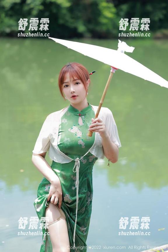 秀人网-奈奈子 秀人网 - 想知道奈奈子在泳池里做了啥,图片给你答案吗?