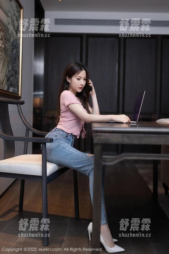 秀人网 - 就是阿朱啊的“妹妹”图包，最不正经的童年回忆。