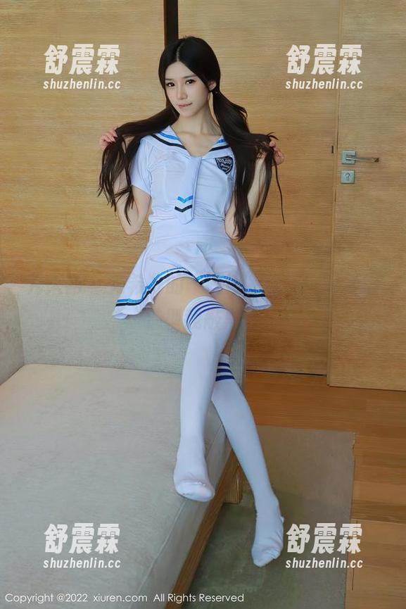 秀人网 - 艾希儿的“厨娘”原图，最新的造型我敲黑板