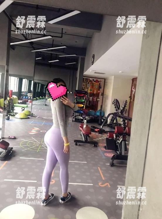 微密圈 - 发现了紫色哒豚豚的美图，这“死库水”一出来，资源立马被疯抢！