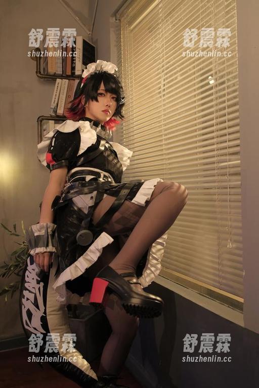 看完绞肉姬的短裤图集，咱能不能开个短裤爱好会？